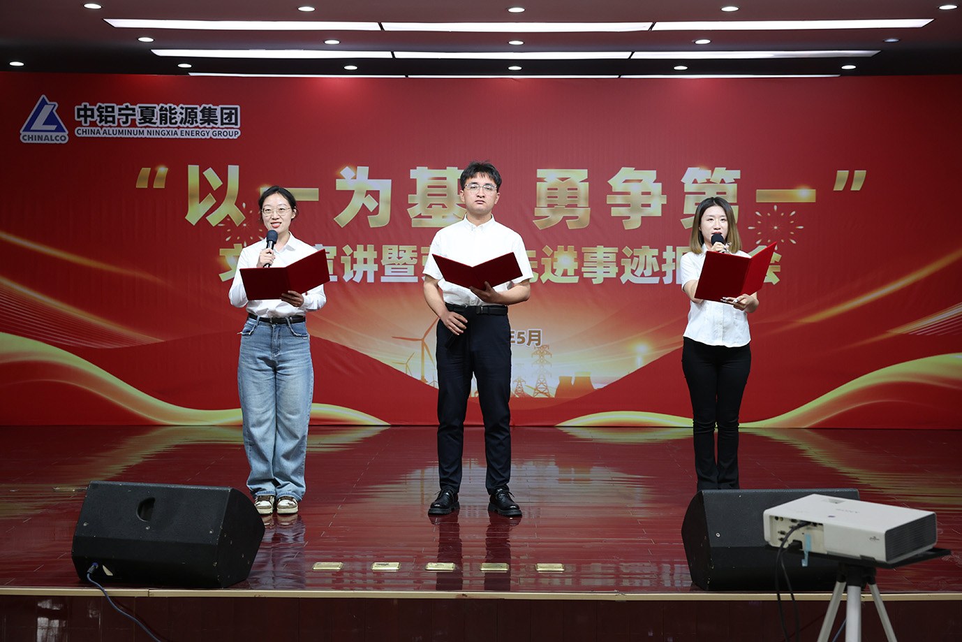 中国香港六开现场直播