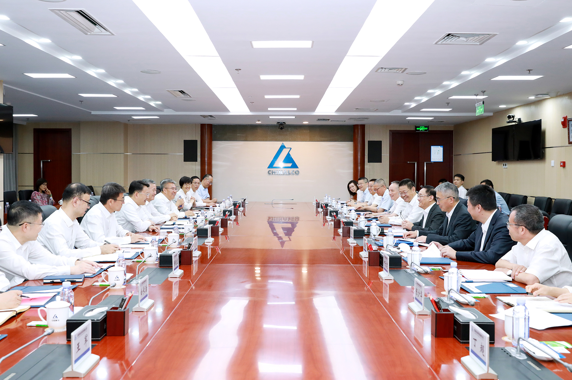 中国香港六开现场直播